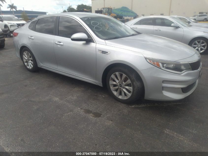 2017 KIA OPTIMA LX