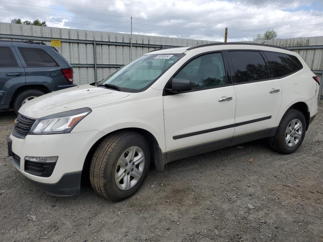 2015 CHEVROLET TRAVERSE LS