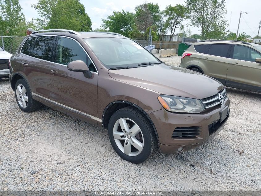 2012 VOLKSWAGEN TOUAREG VR6 LUX