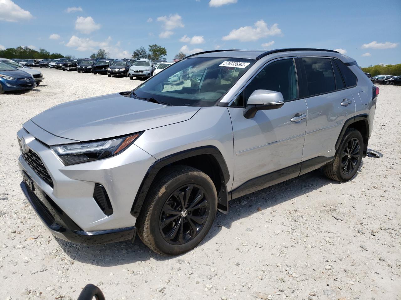 2022 TOYOTA RAV4 SE