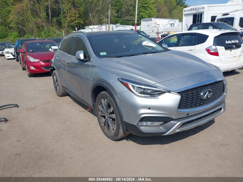 2018 INFINITI QX30 ESSENTIAL