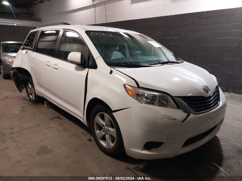 2014 TOYOTA SIENNA LE V6 8 PASSENGER