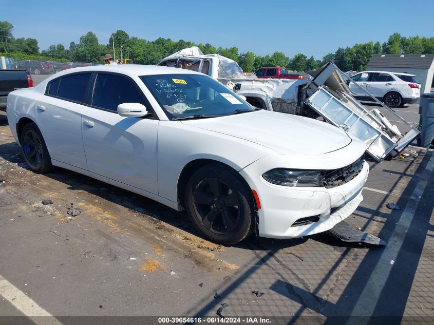 2016 DODGE CHARGER SXT