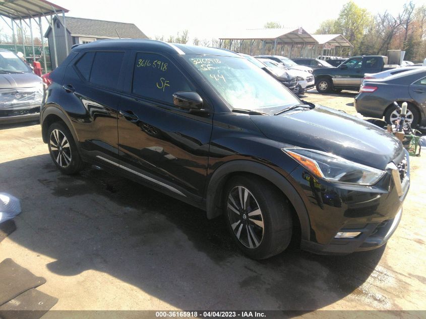 2018 NISSAN KICKS SR