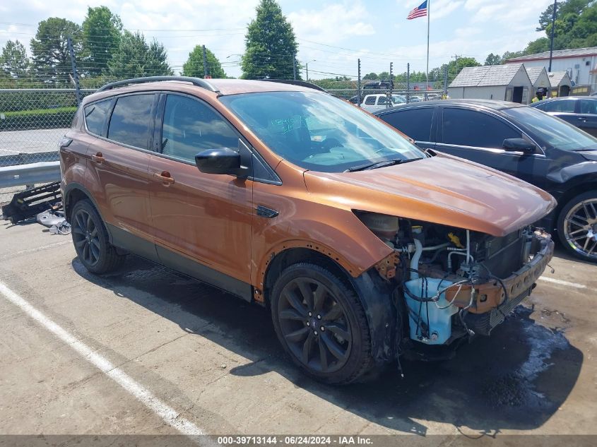 2017 FORD ESCAPE SE