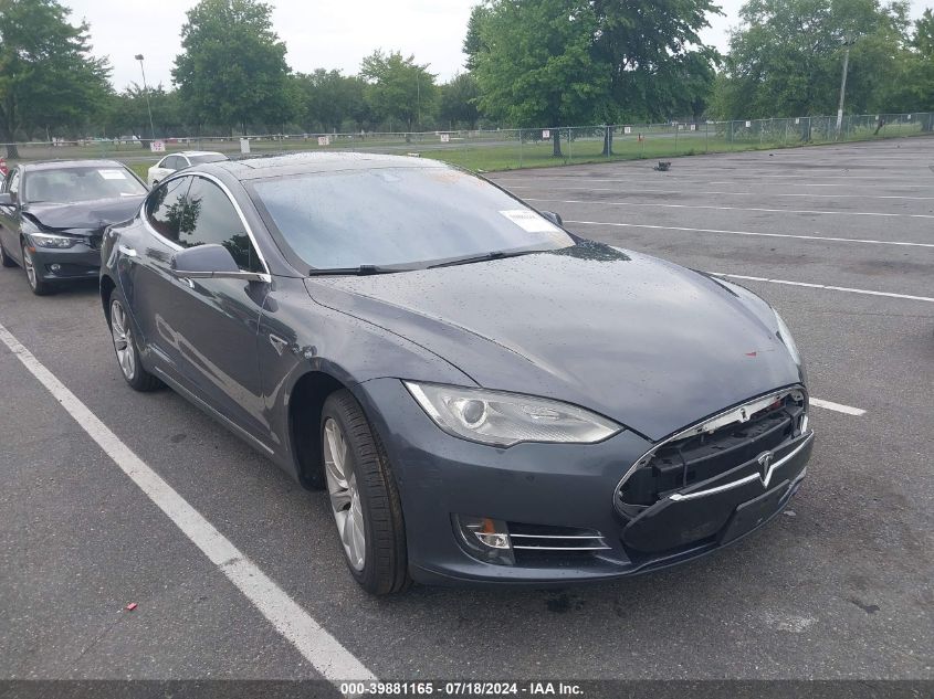 2014 TESLA MODEL S P85