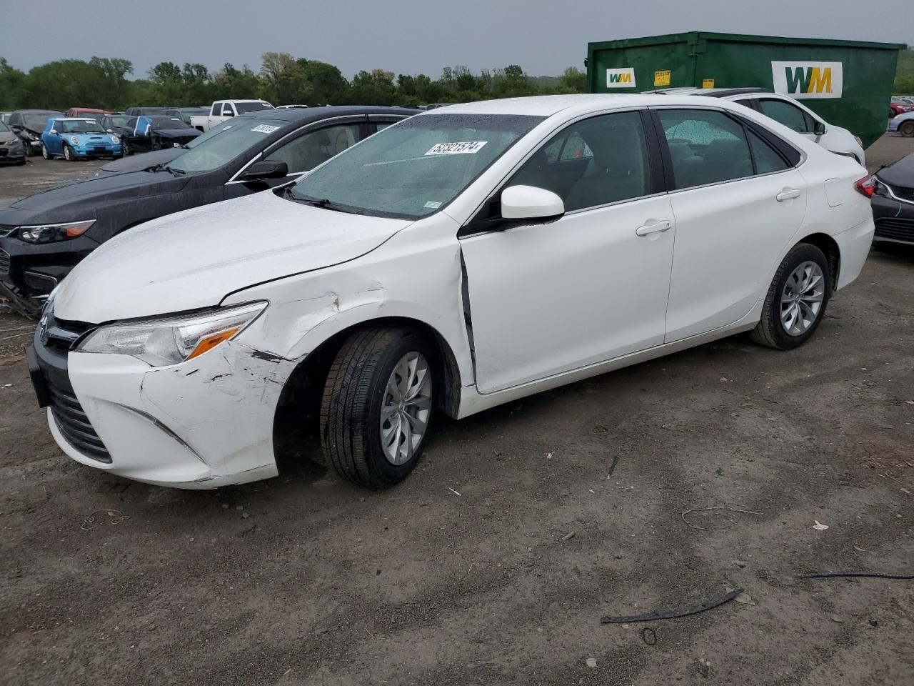 2017 TOYOTA CAMRY LE