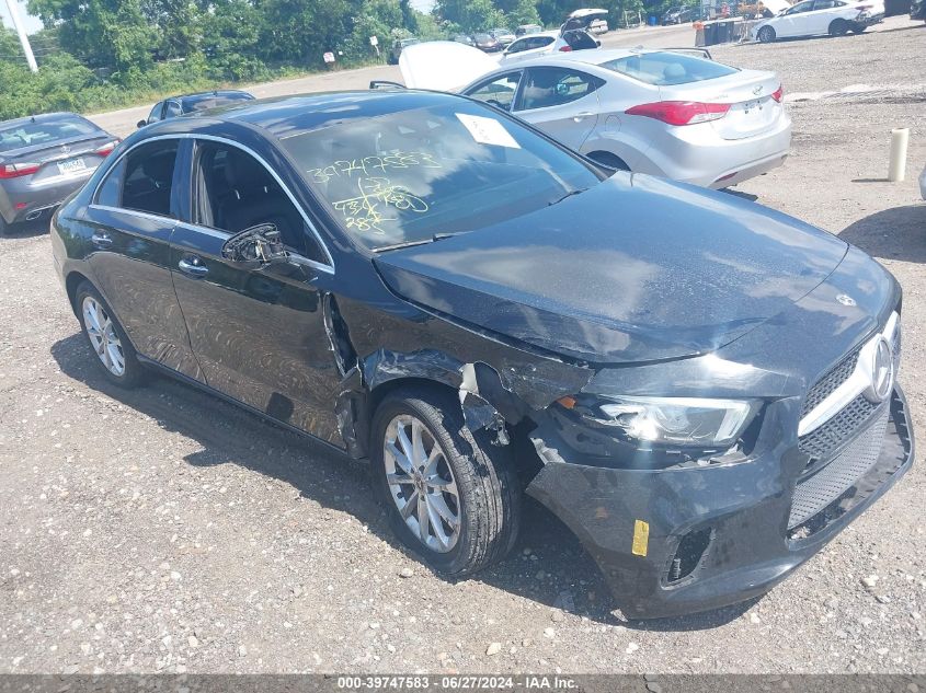 2019 MERCEDES-BENZ A 220 4MATIC