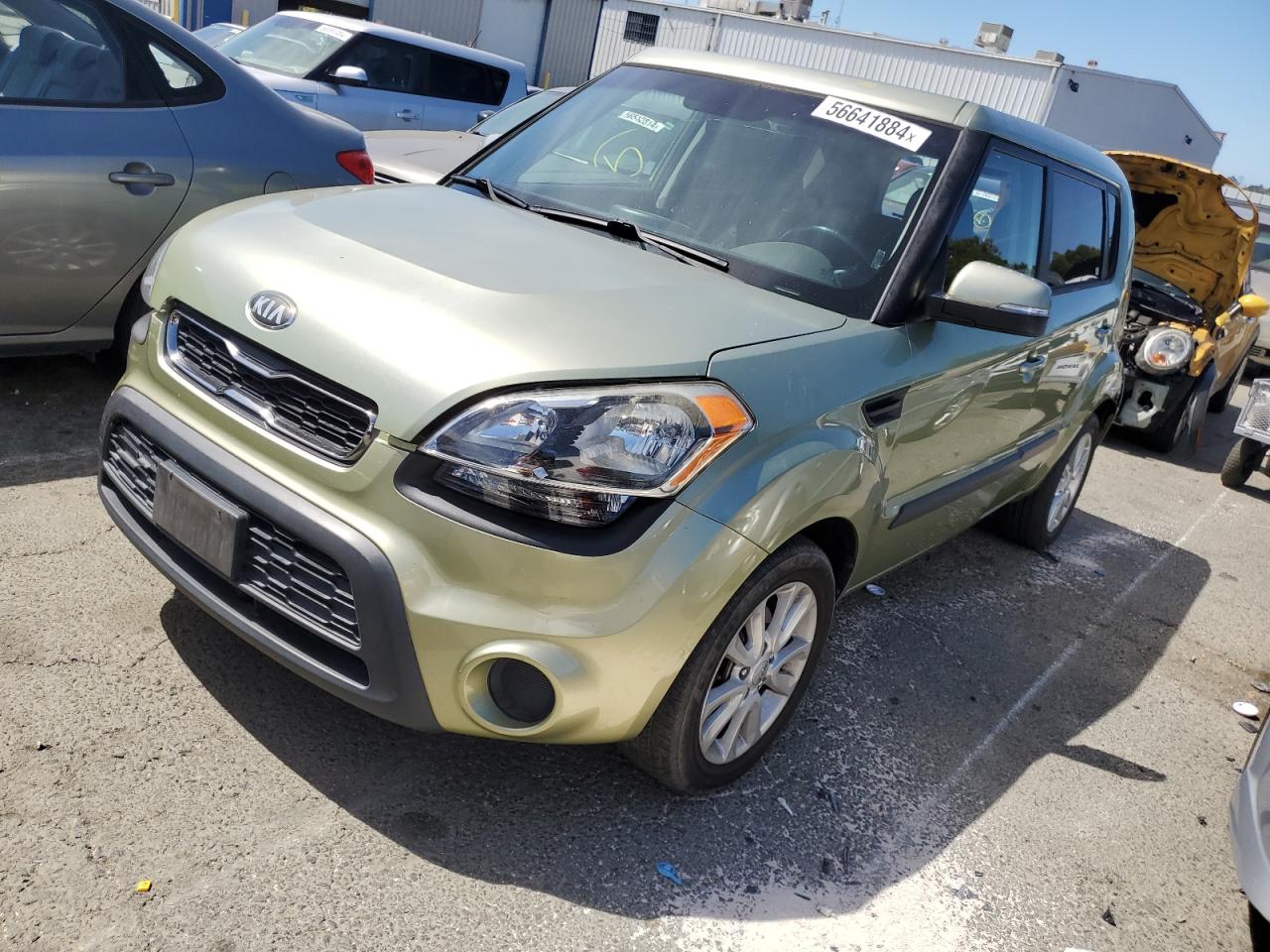 2013 KIA SOUL +