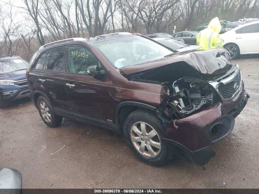 2013 KIA SORENTO LX