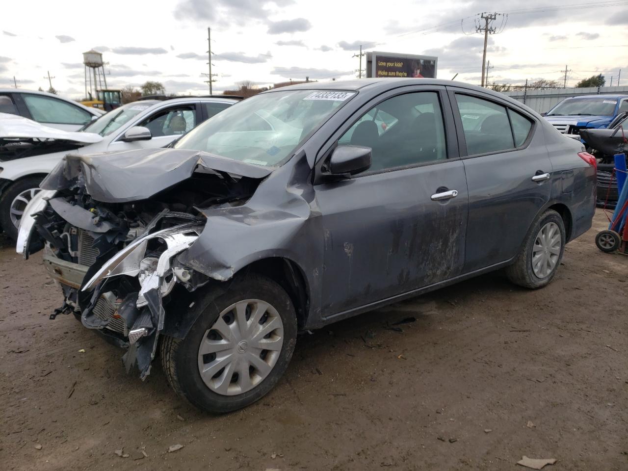 2019 NISSAN VERSA S