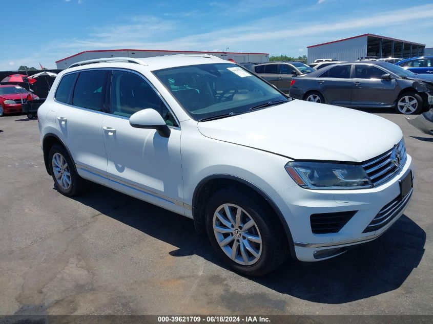 2016 VOLKSWAGEN TOUAREG VR6 SPORT