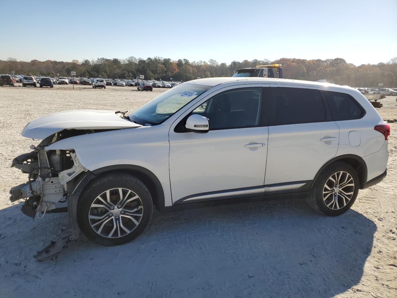 2018 MITSUBISHI OUTLANDER SE