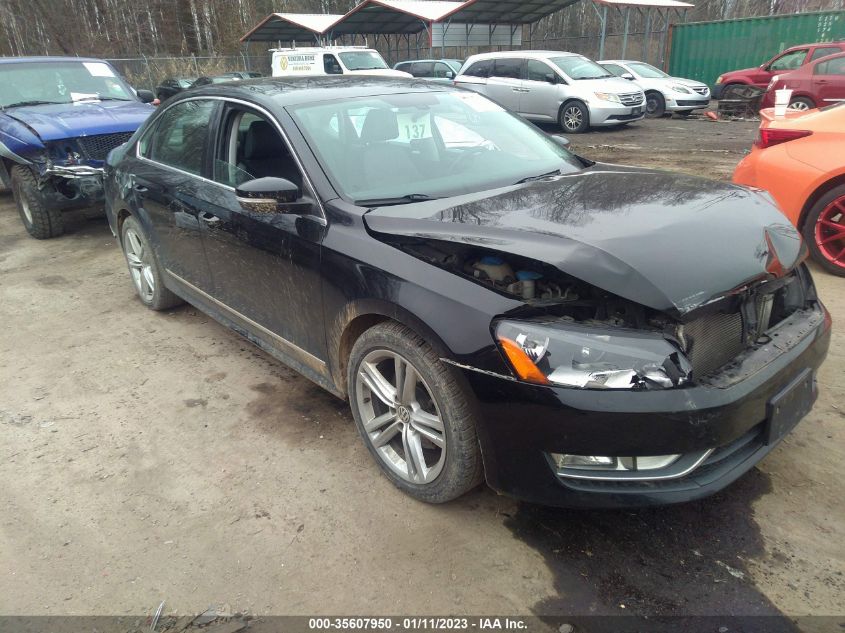 2013 VOLKSWAGEN PASSAT 2.0L TDI SE