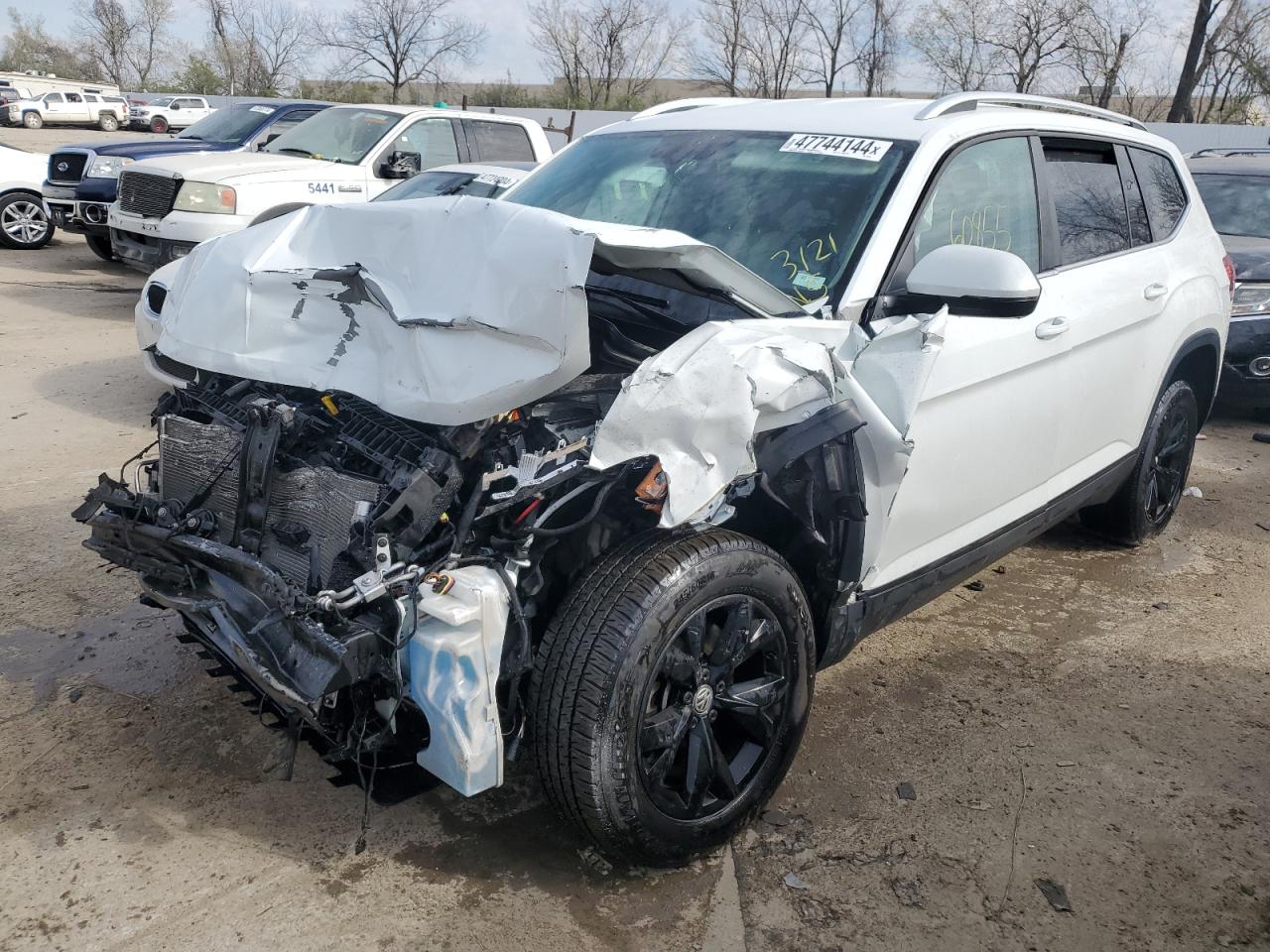 2019 VOLKSWAGEN ATLAS SE