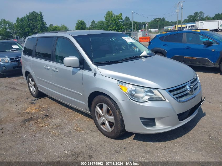 2011 VOLKSWAGEN ROUTAN SE