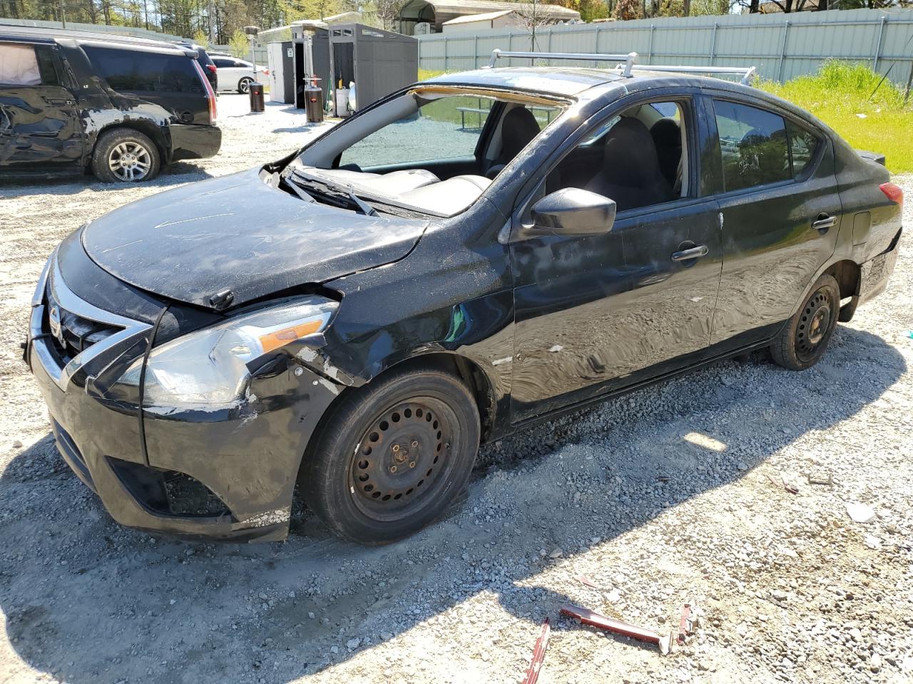 2016 NISSAN VERSA S