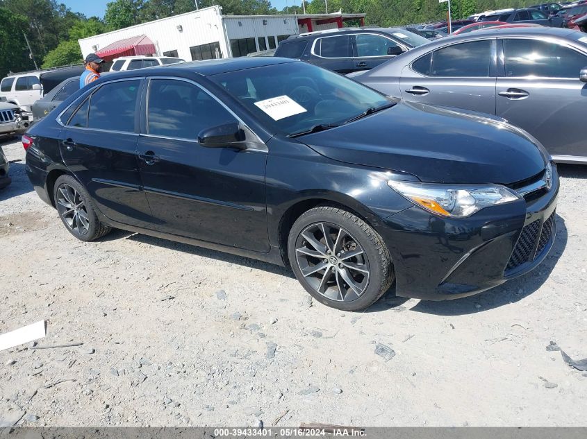 2015 TOYOTA CAMRY XSE