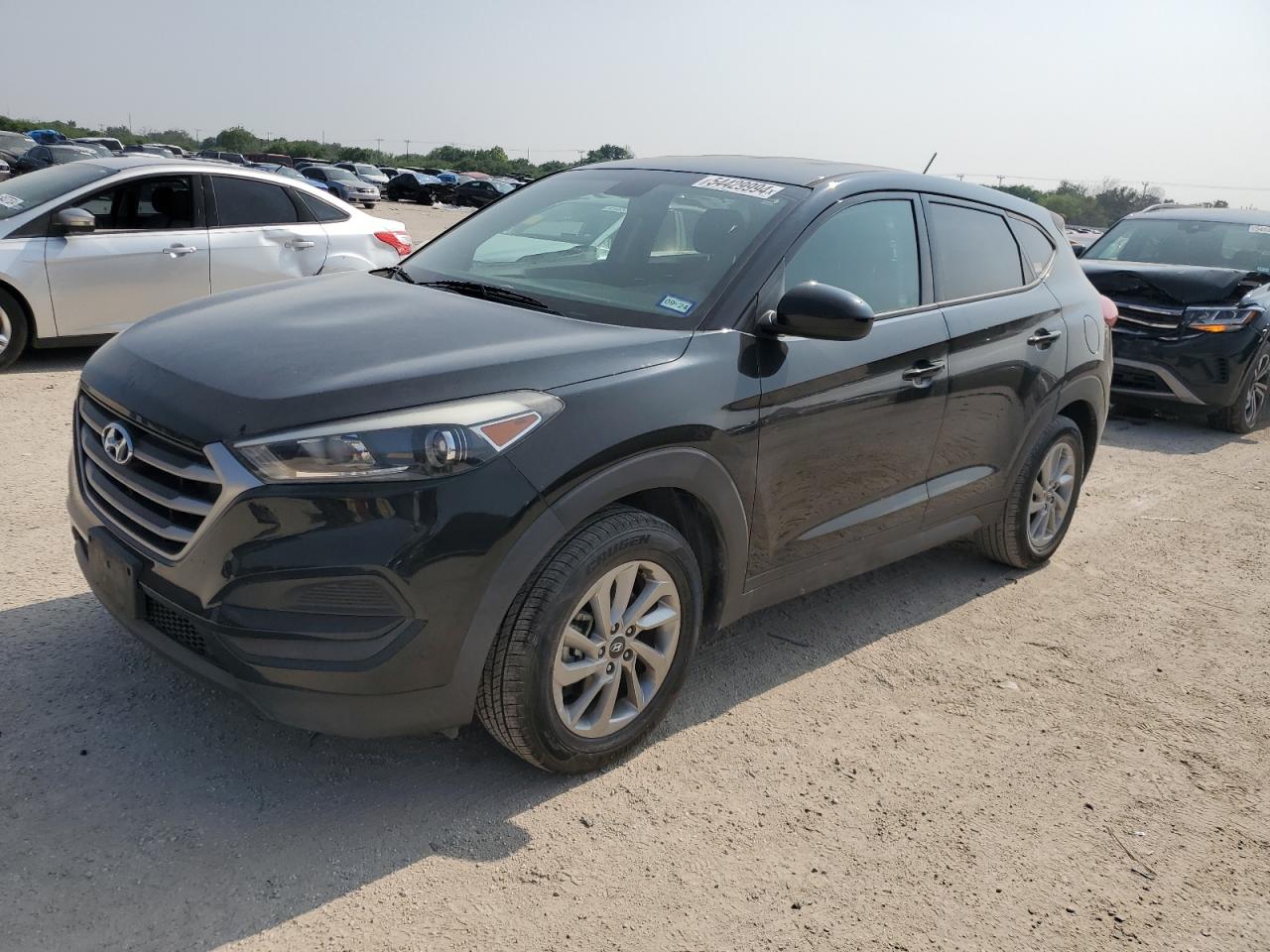 2018 HYUNDAI TUCSON SE