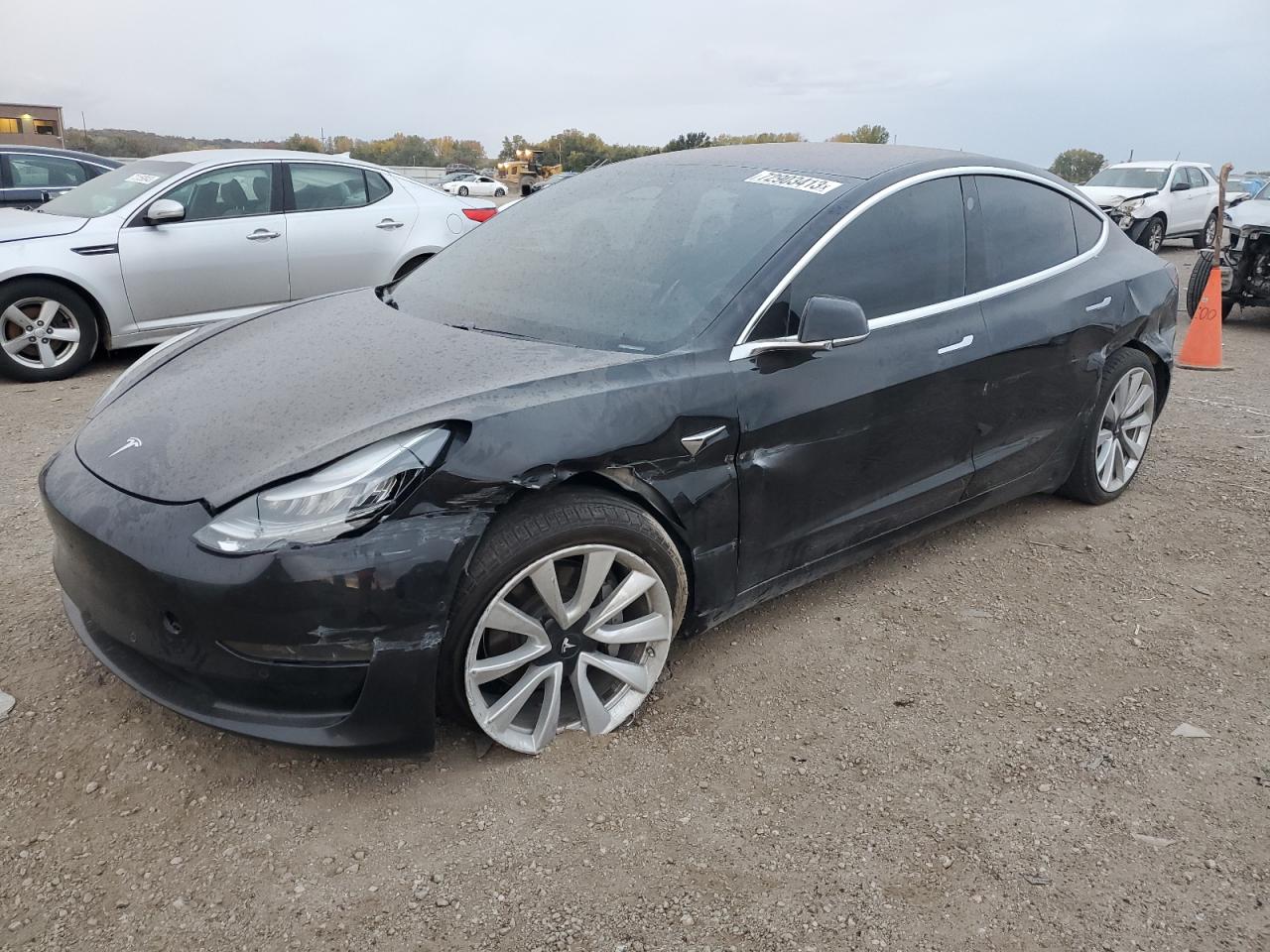 2018 TESLA MODEL 3