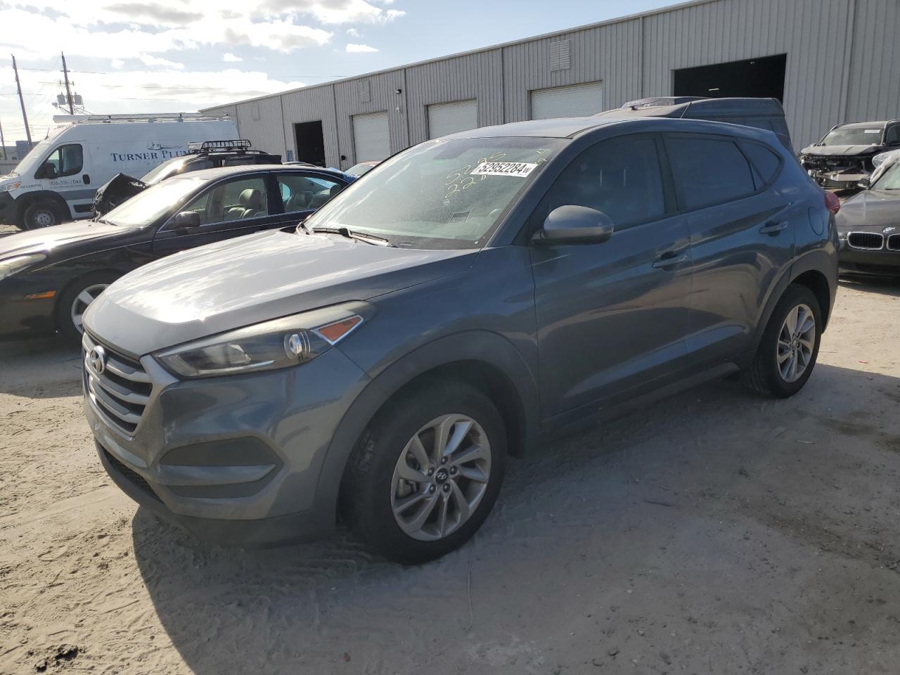 2018 HYUNDAI TUCSON SE