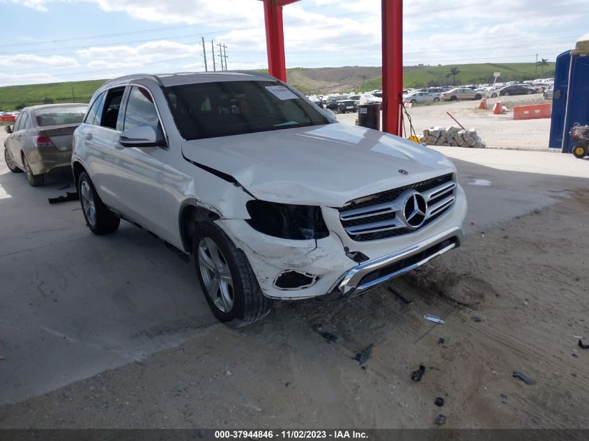 2018 MERCEDES-BENZ GLC 300