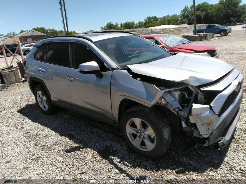 2019 TOYOTA RAV4 XLE