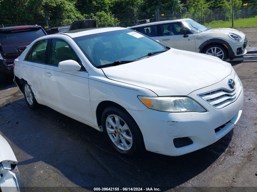 2011 TOYOTA CAMRY LE