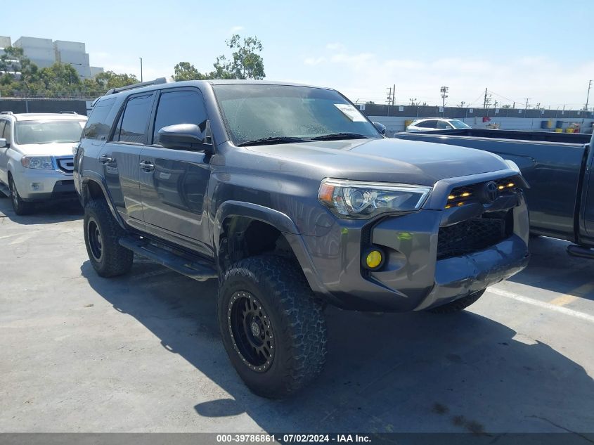 2017 TOYOTA 4RUNNER SR5