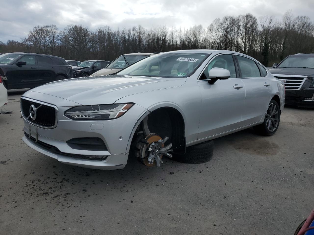 2018 VOLVO S90 T5 MOMENTUM