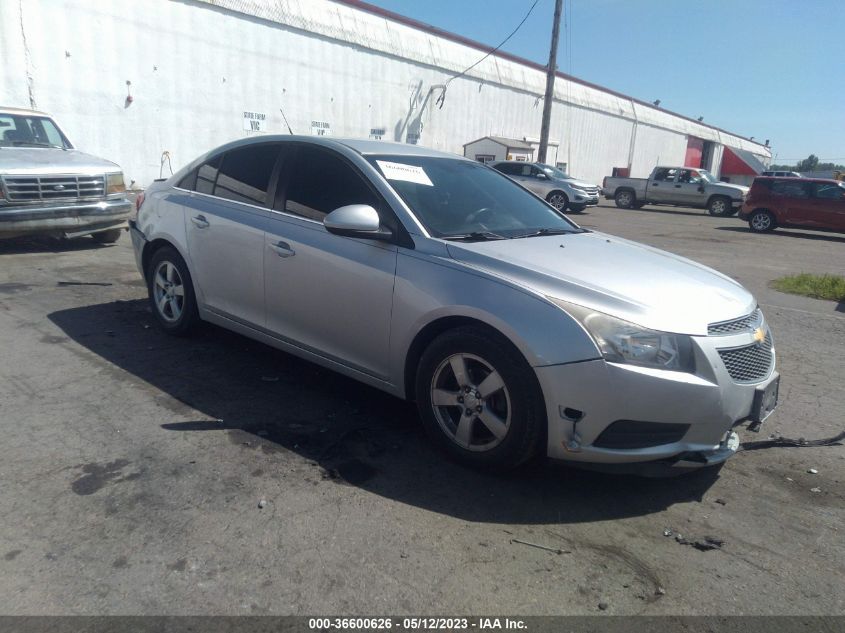 2013 CHEVROLET CRUZE 1LT AUTO