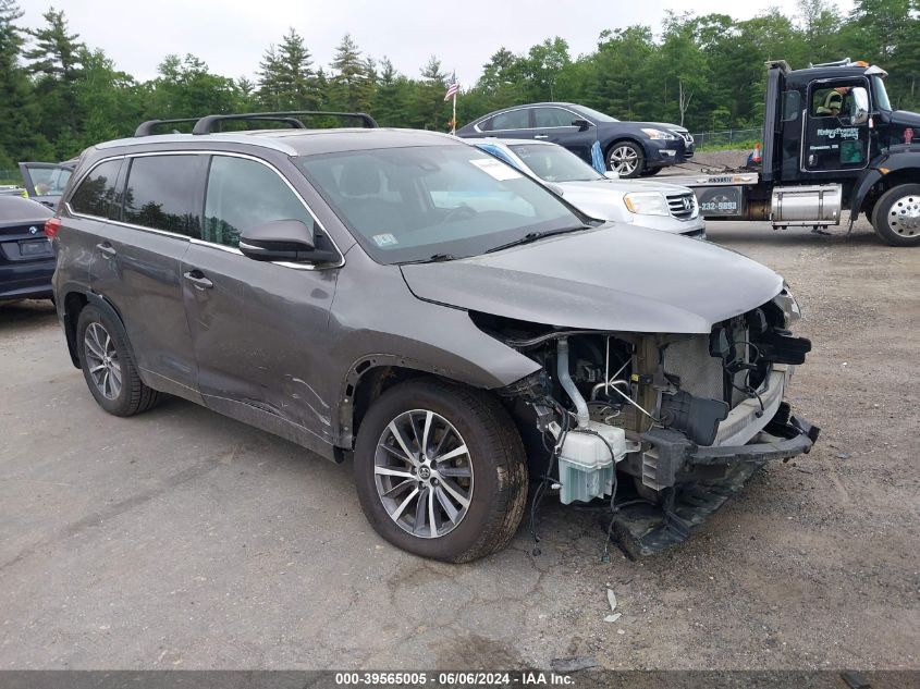 2018 TOYOTA HIGHLANDER XLE