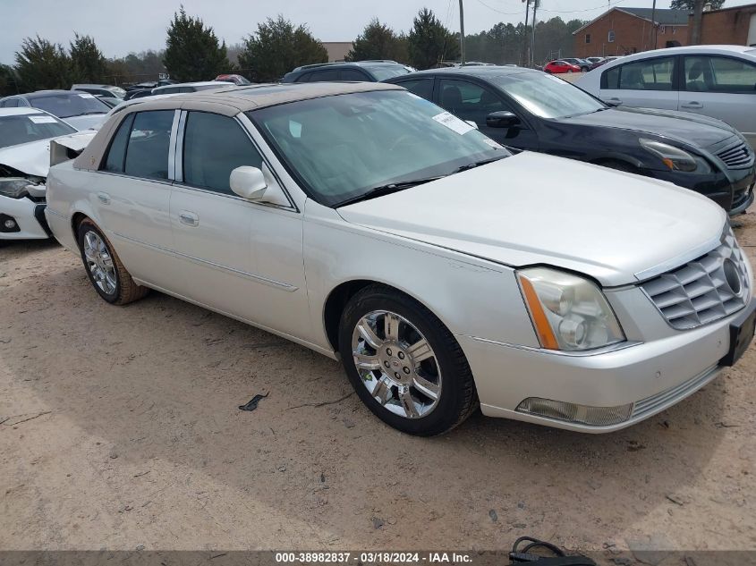 2011 CADILLAC DTS PLATINUM COLLECTION