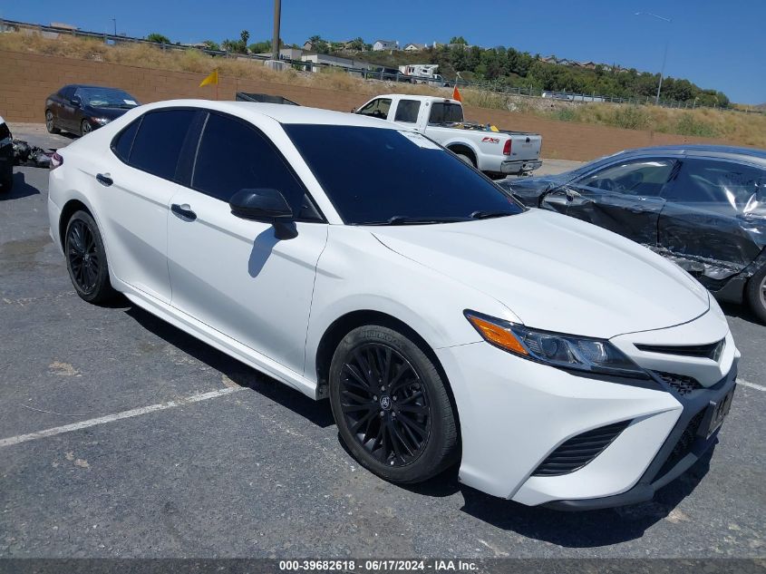 2020 TOYOTA CAMRY SE NIGHTSHADE EDITION