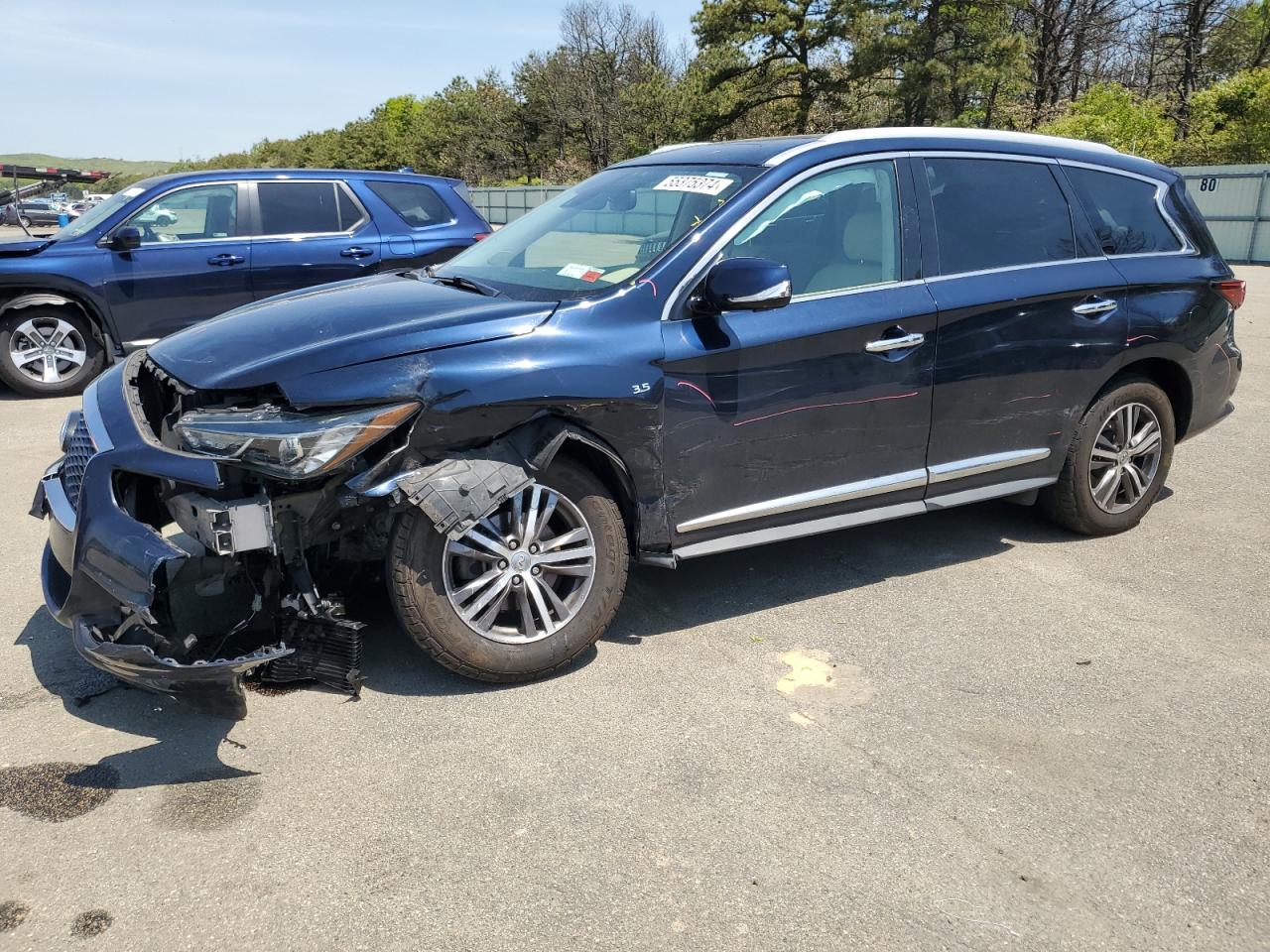 2019 INFINITI QX60 LUXE