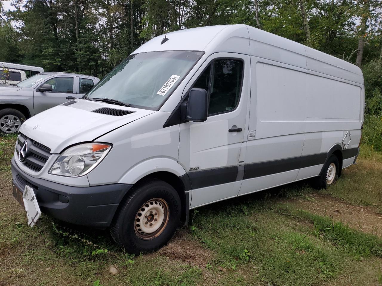 2011 MERCEDES-BENZ SPRINTER 2500