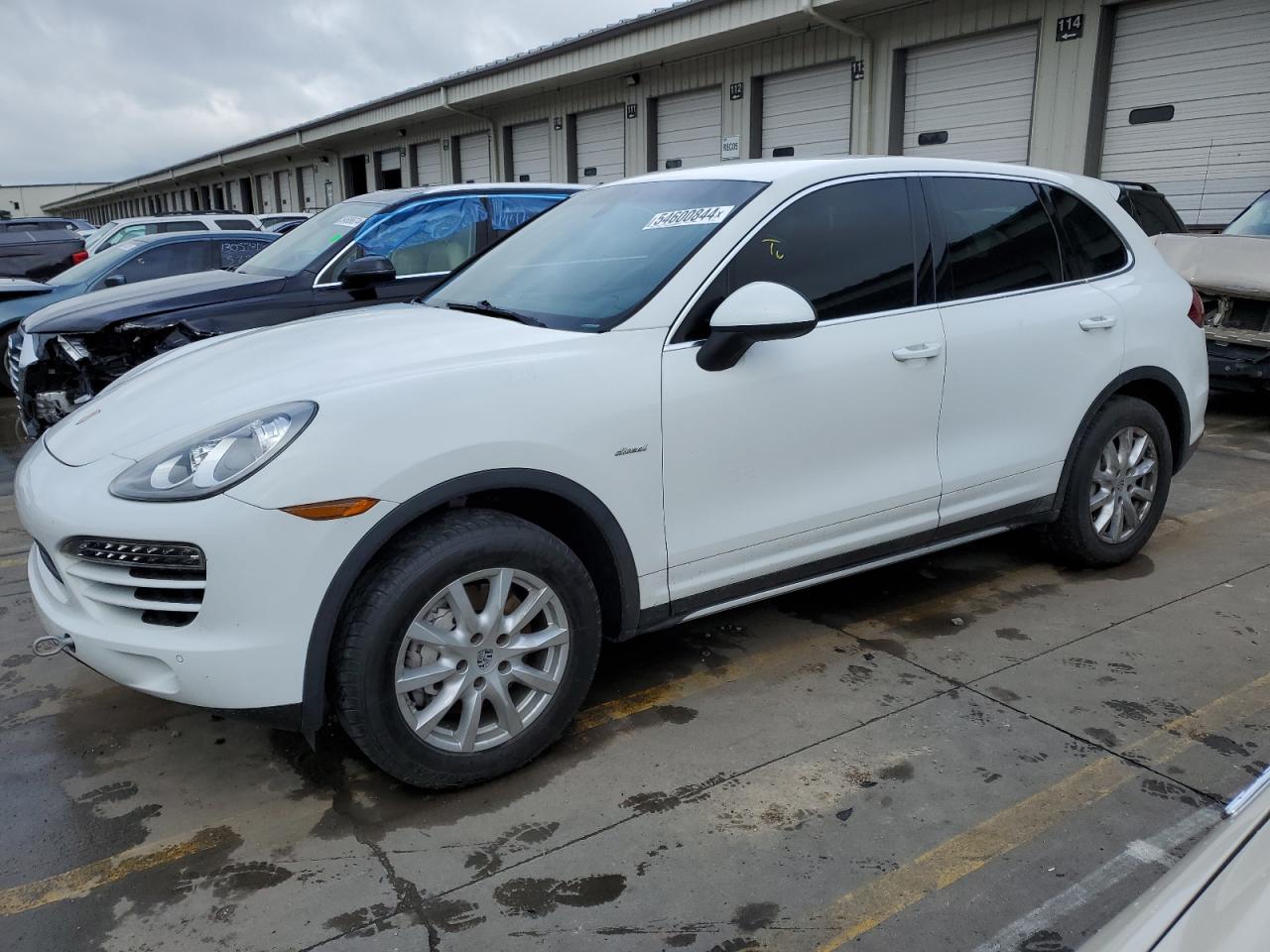 2014 PORSCHE CAYENNE