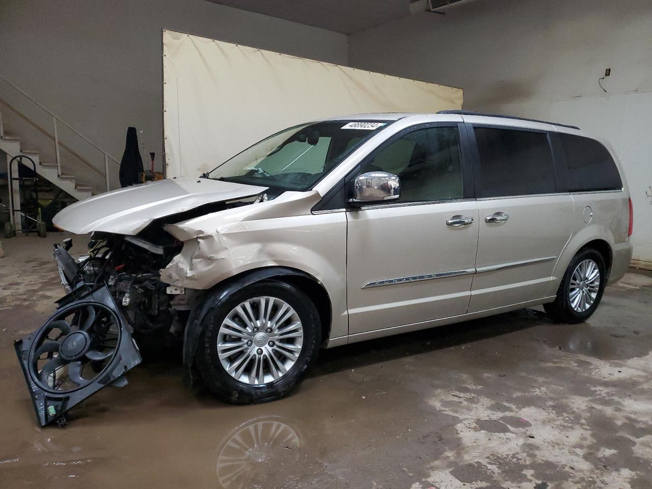 2016 CHRYSLER TOWN & COUNTRY TOURING L