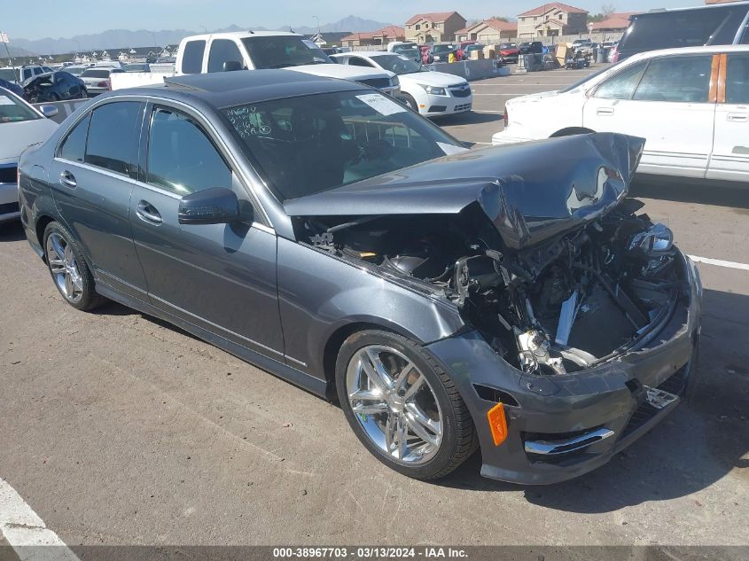 2013 MERCEDES-BENZ C 300 LUXURY 4MATIC/SPORT 4MATIC