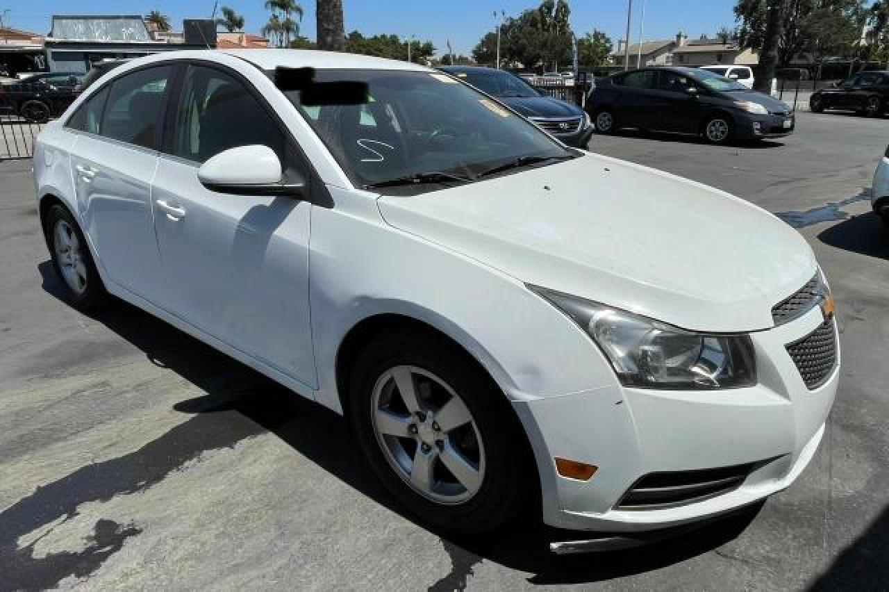 2014 CHEVROLET CRUZE LT