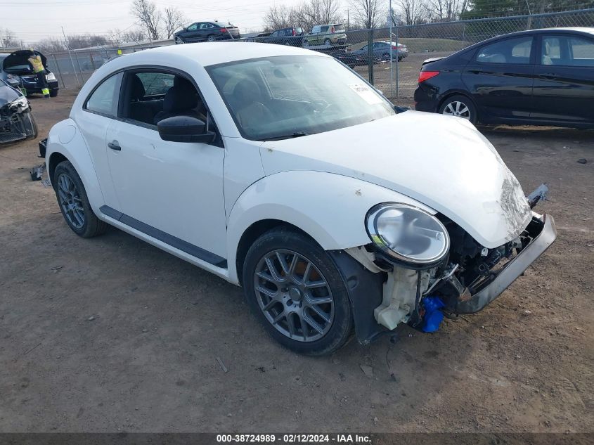 2012 VOLKSWAGEN BEETLE ENTRY