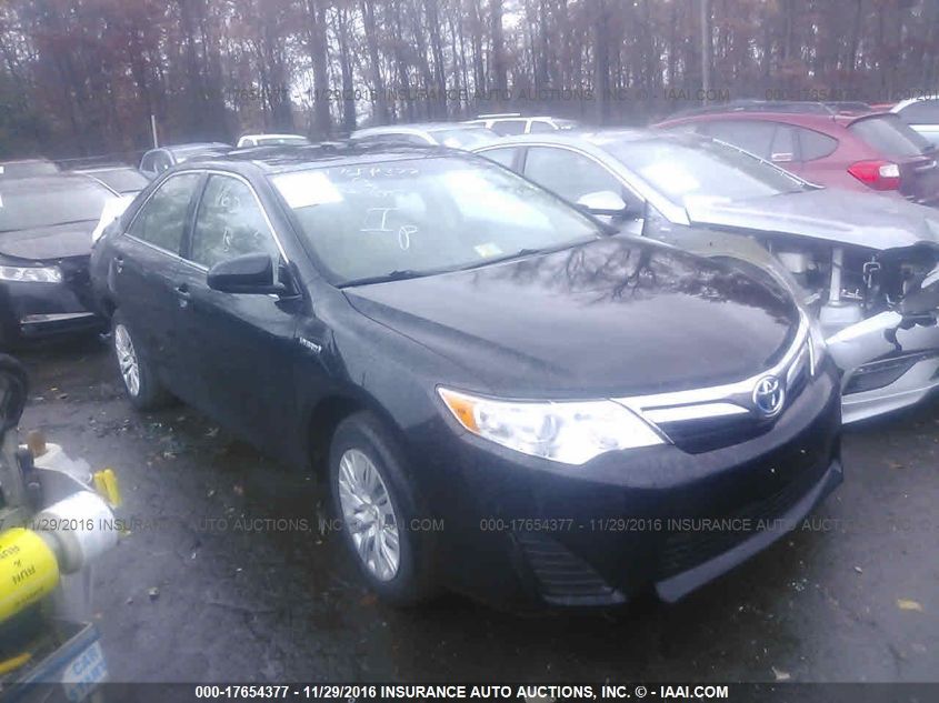 2013 TOYOTA CAMRY HYBRID/LE/XLE