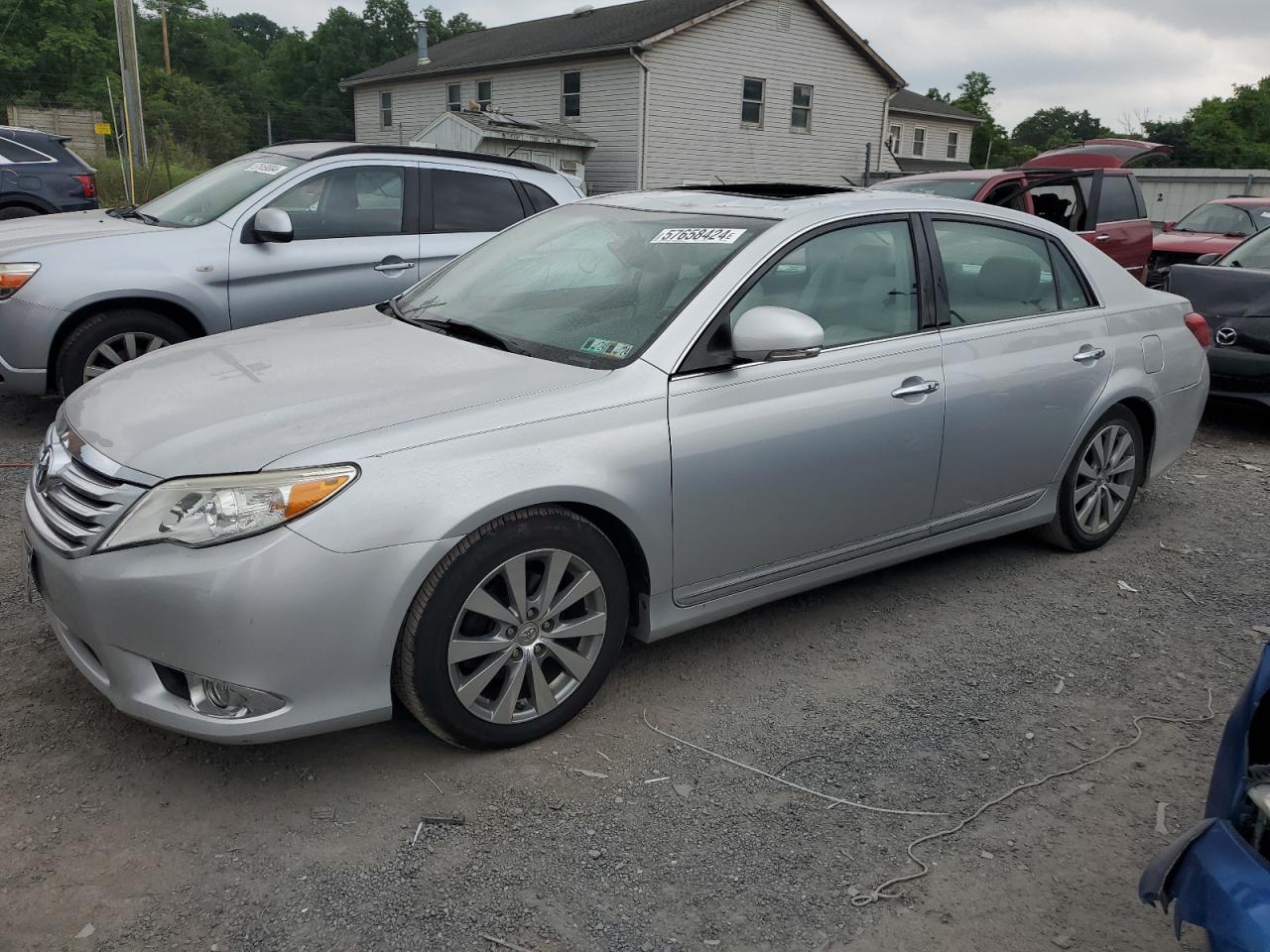 2011 TOYOTA AVALON BASE