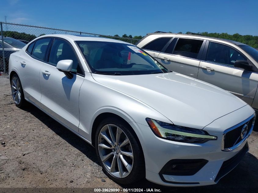 2021 VOLVO S60 T5 MOMENTUM