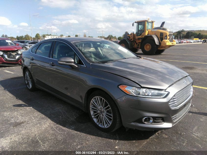 2013 FORD FUSION SE