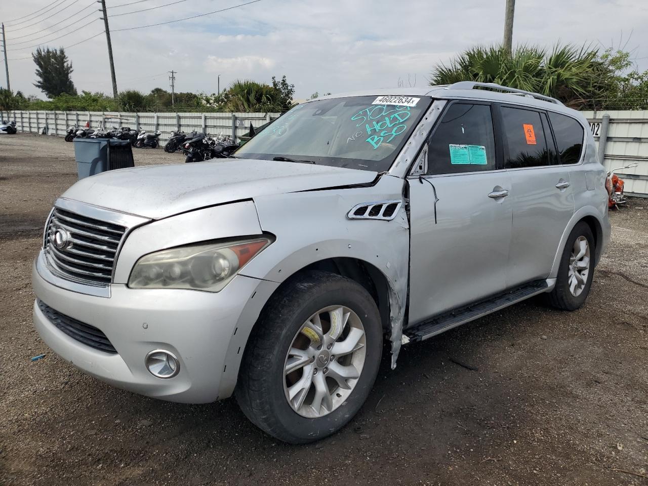 2017 INFINITI QX80 BASE