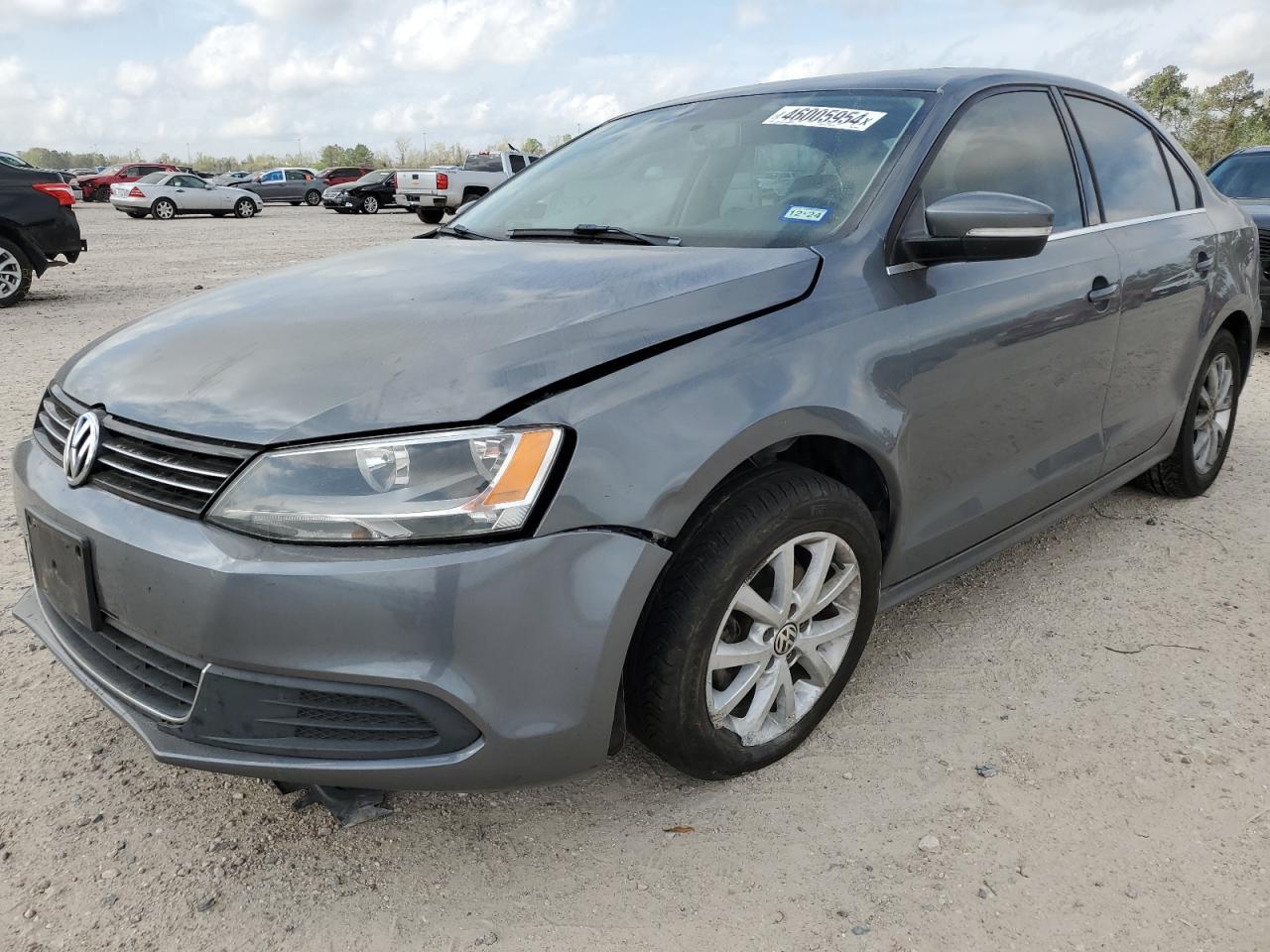 2014 VOLKSWAGEN JETTA SE