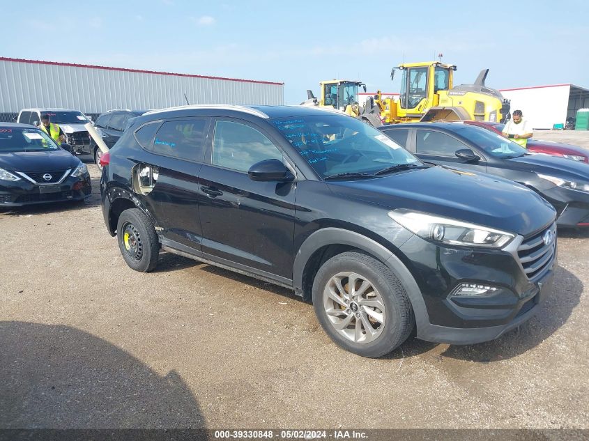 2017 HYUNDAI TUCSON SE