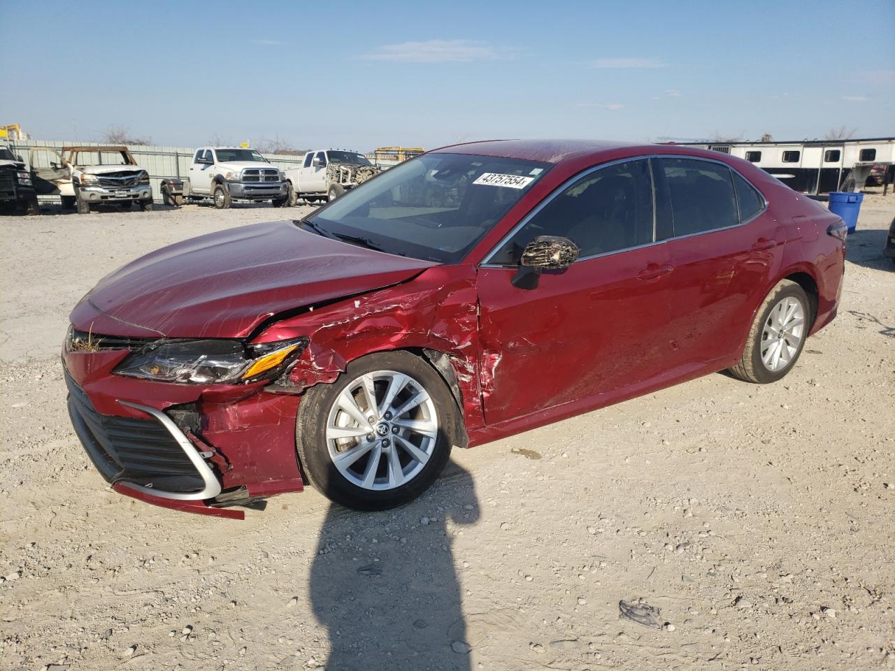 2022 TOYOTA CAMRY LE