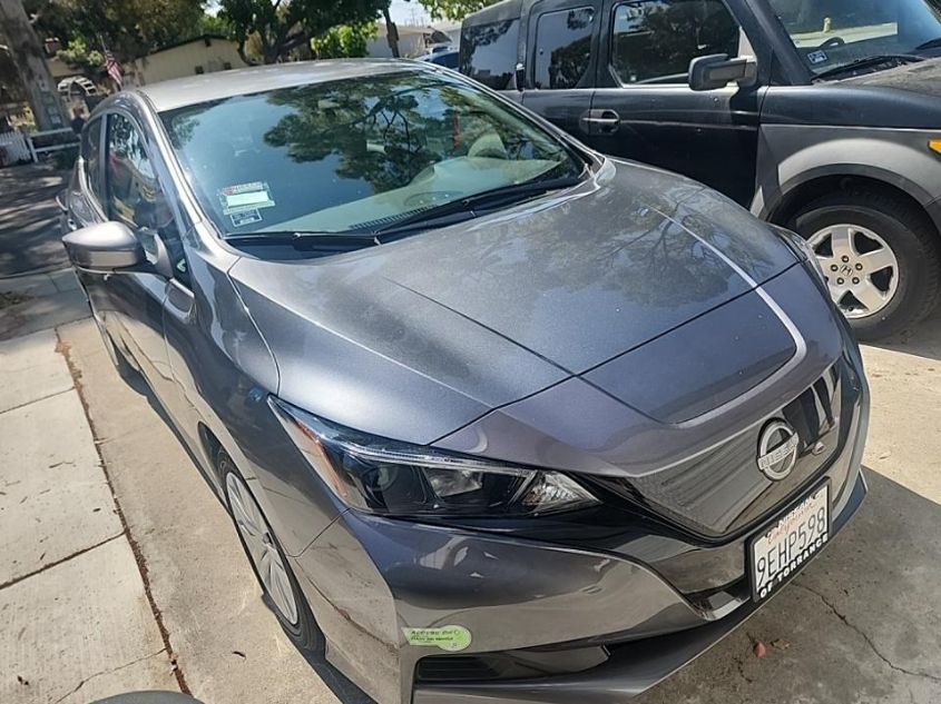 2023 NISSAN LEAF S